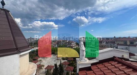Четырехкомнатная квартира в Посейдон