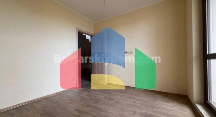 Четырехкомнатная квартира в Посейдон