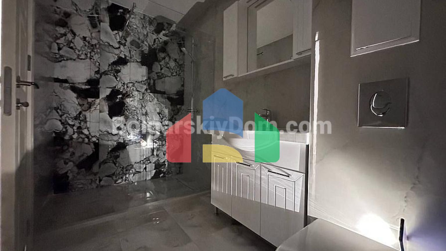 Квартири від забудовника в Валенсія Люкс