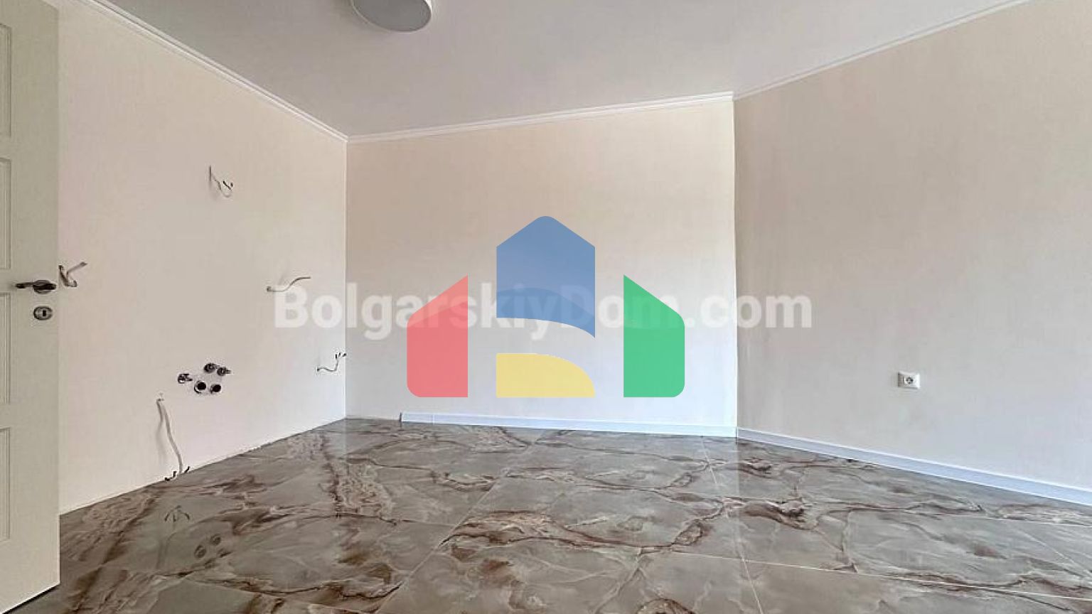 Квартири від забудовника в Валенсія Люкс