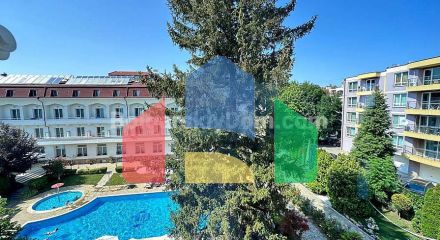 Трикімнатна квартира у Валенсія Люкс