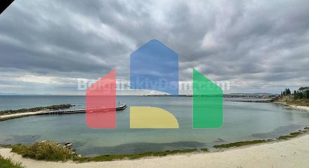 Трехкомнатная квартира в Акротория