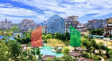 Чотирикімнатна квартира в Посейдон