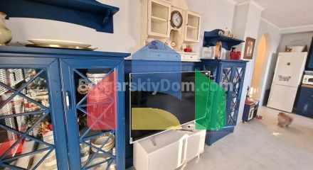 Чотирикімнатна квартира в Посейдон