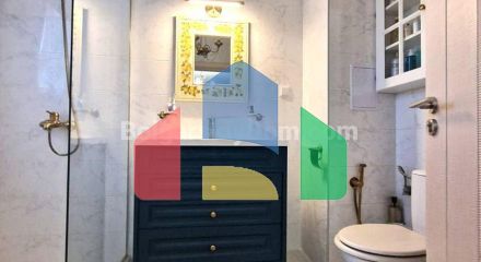 Чотирикімнатна квартира в Посейдон