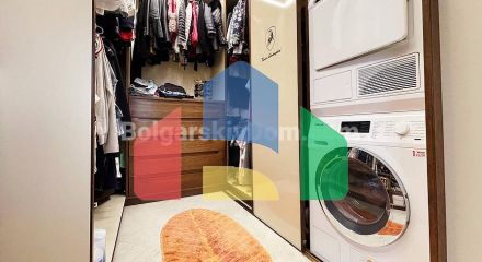 Триповерховий пентхаус в Естебані