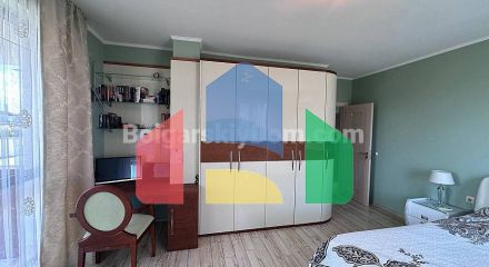 Трикімнатна квартира в Poseidon