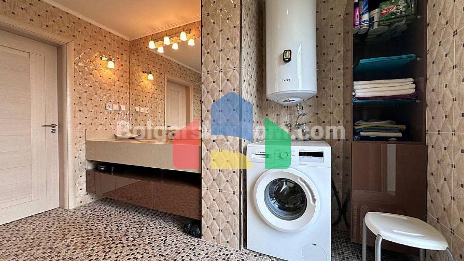 Трикімнатна квартира в Poseidon