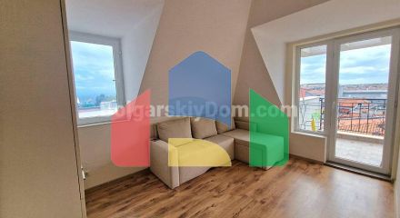 Трикімнатна квартира в Віола 2