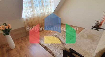 Трикімнатна квартира в Віола 2