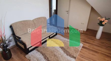 Трикімнатна квартира в Віола 2