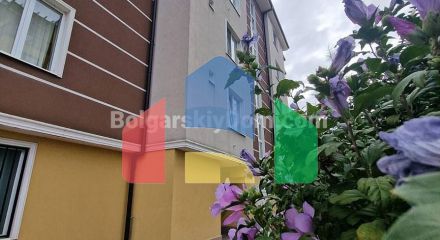 Трикімнатна квартира в Віола 2