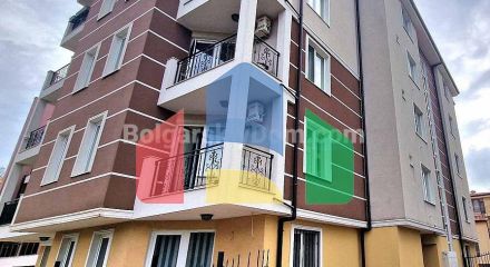 Трикімнатна квартира в Віола 2