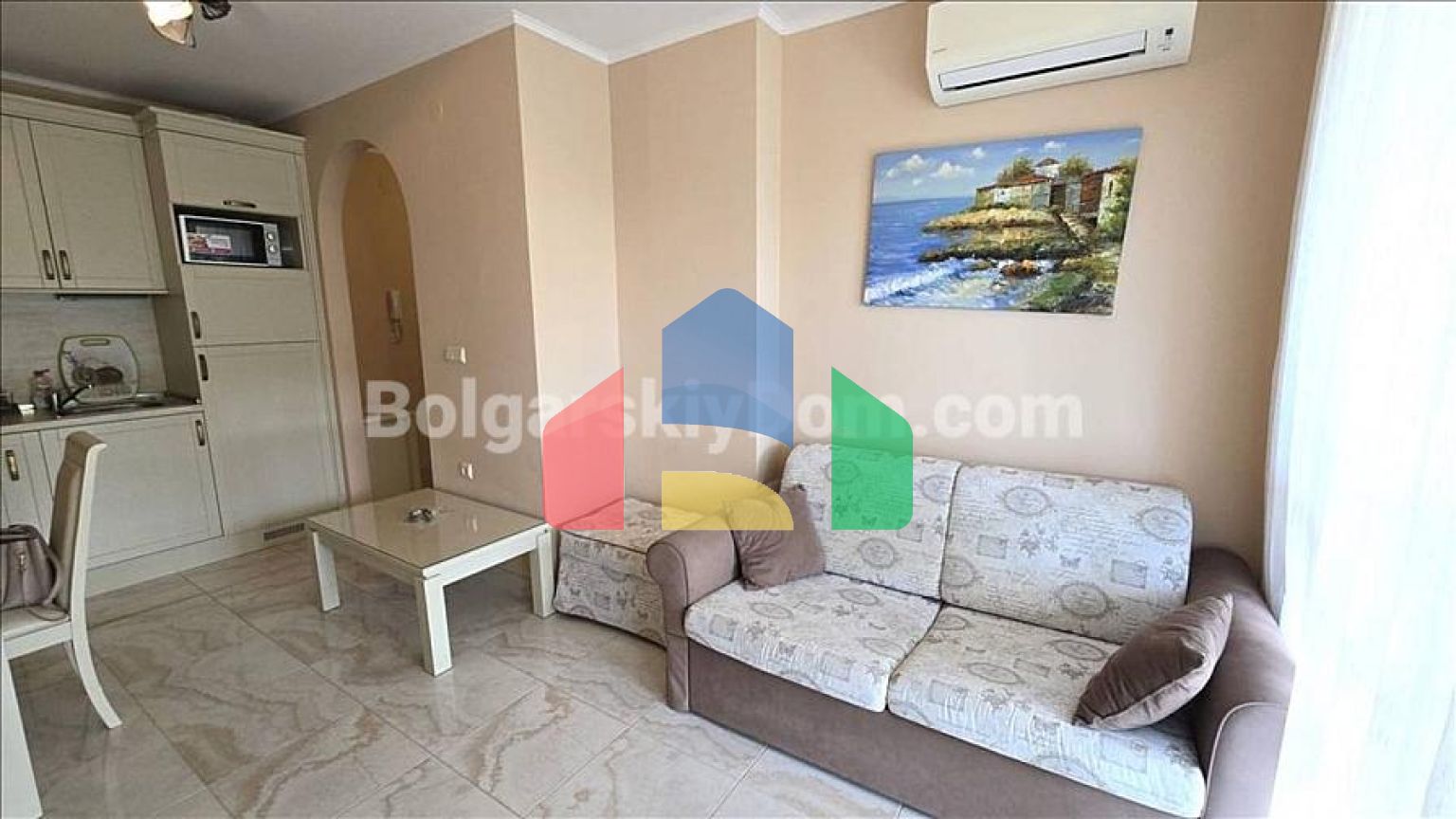 Двокімнатна квартира в Посейдон