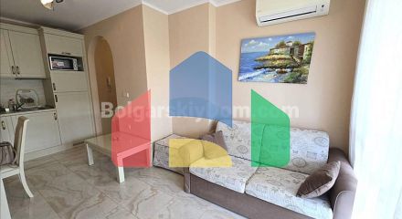 Двокімнатна квартира в Посейдон