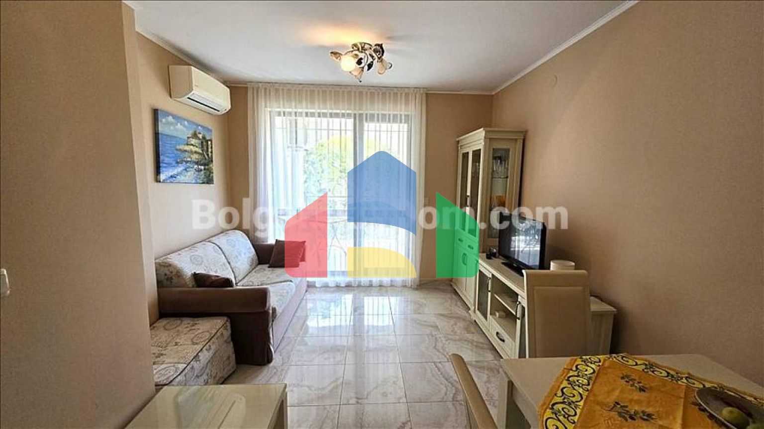 Двокімнатна квартира в Посейдон