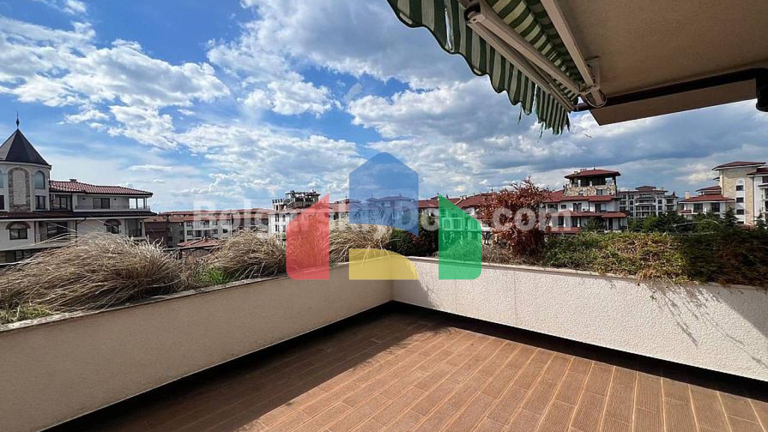 Чотирикімнатна квартира в Естебан