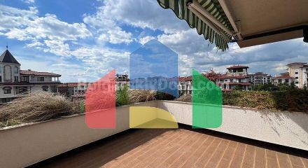 Чотирикімнатна квартира в Естебан