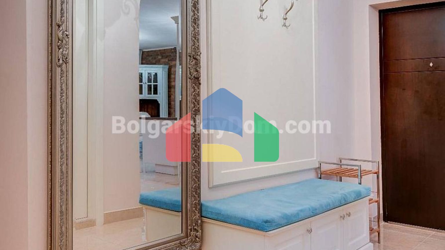 Чотирикімнатна квартира в Естебан