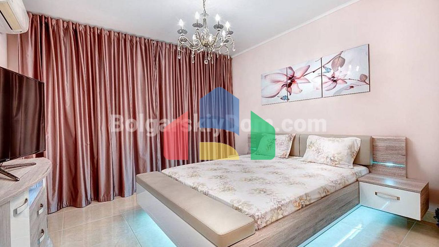 Чотирикімнатна квартира в Естебан