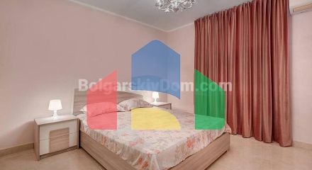 Чотирикімнатна квартира в Естебан