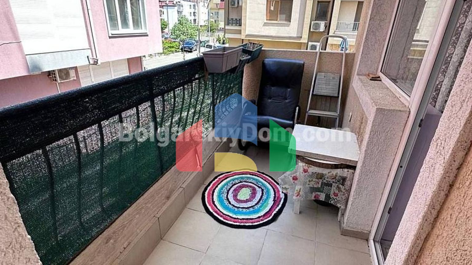 Двухкомнатная квартира в Несебре