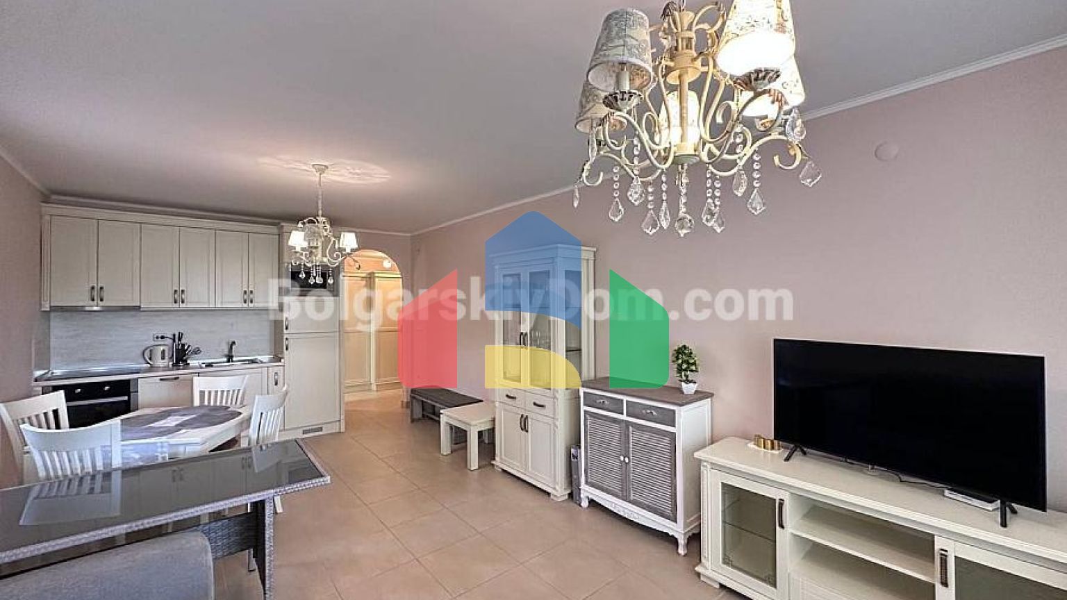 Квартира-студія в Посейдон