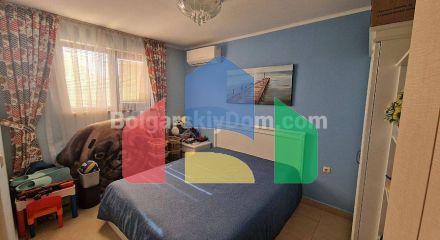 Чотирикімнатна квартира в Посейдон