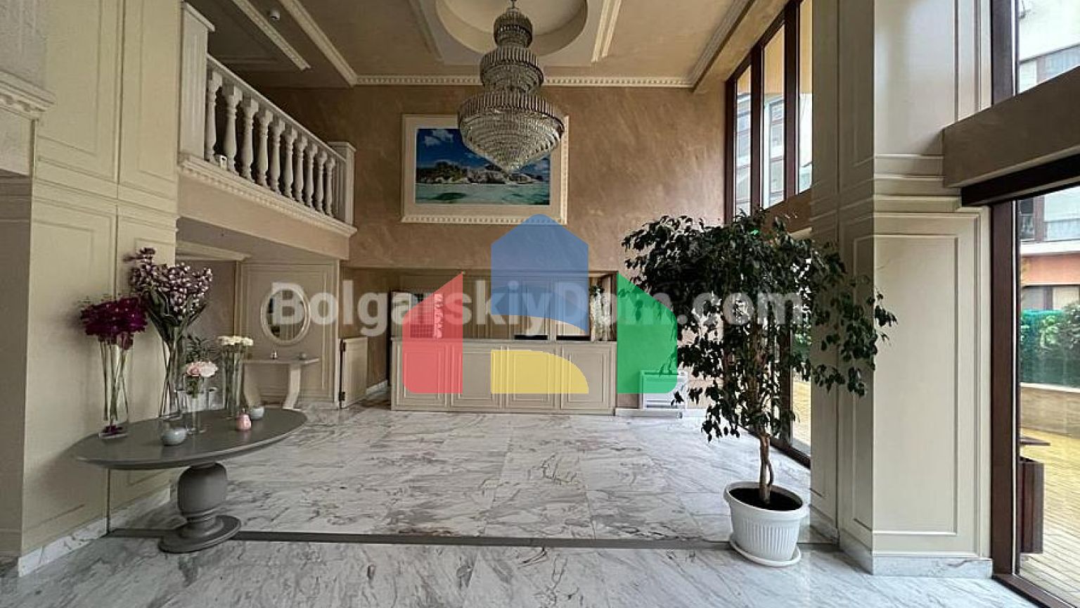 Квартира-студія в Валенсія Гарденс