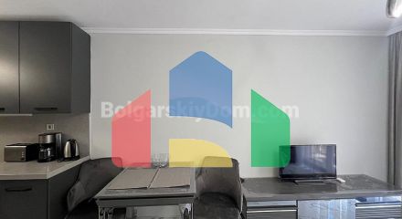 Квартира-студія в Валенсія Гарденс