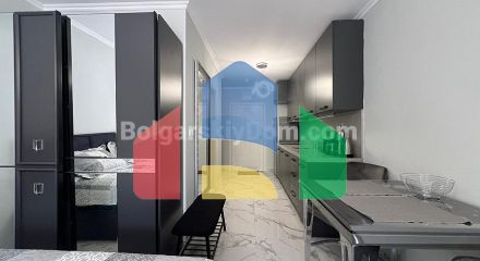 Квартира-студія в Валенсія Гарденс