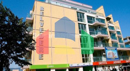 Трикімнатна квартира в Бельведер