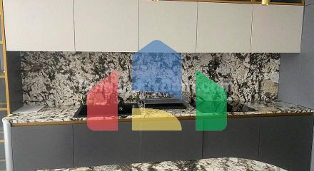 Трикімнатна квартира в Бельведер