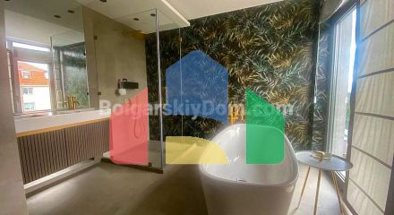 Трикімнатна квартира в Бельведер