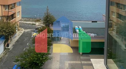 Трикімнатна квартира в Бельведер