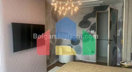 Трикімнатна квартира в Бельведер