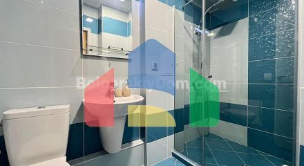 Триповерховий пентхаус в Естебан