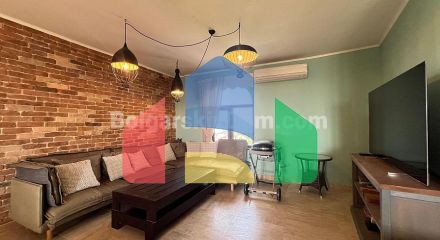 Триповерховий пентхаус в Естебан