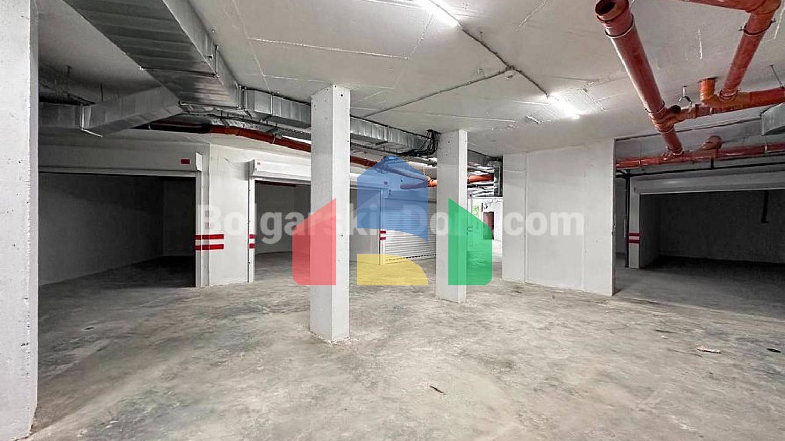 Трикiмнатна квартира в Валенсiя Люкс