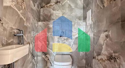 Трикiмнатна квартира в Валенсiя Люкс