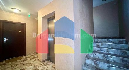 Двокімнатна квартира в Посейдон