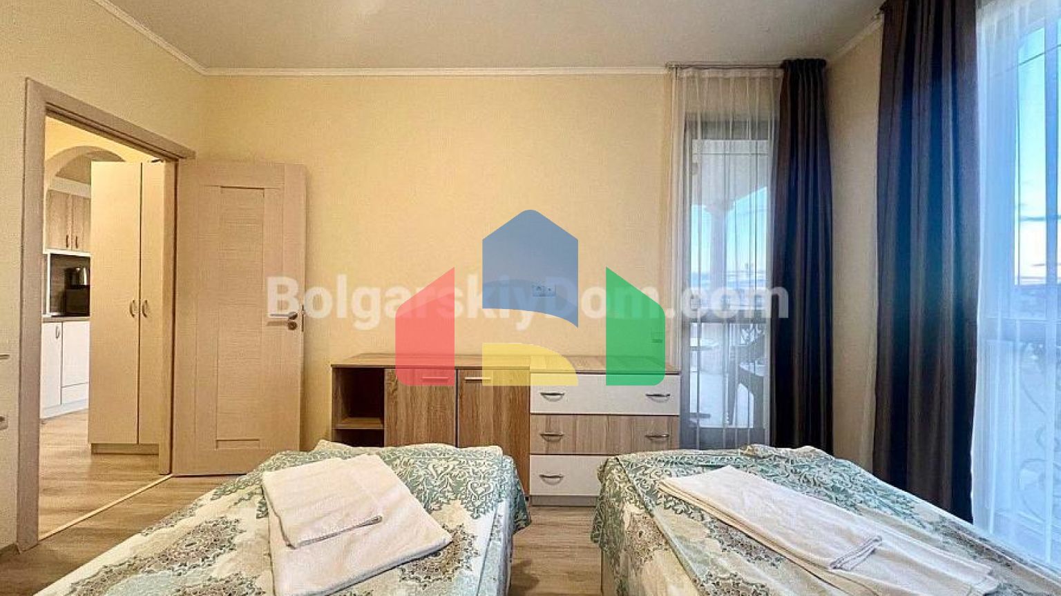 Двокімнатна квартира в Посейдон