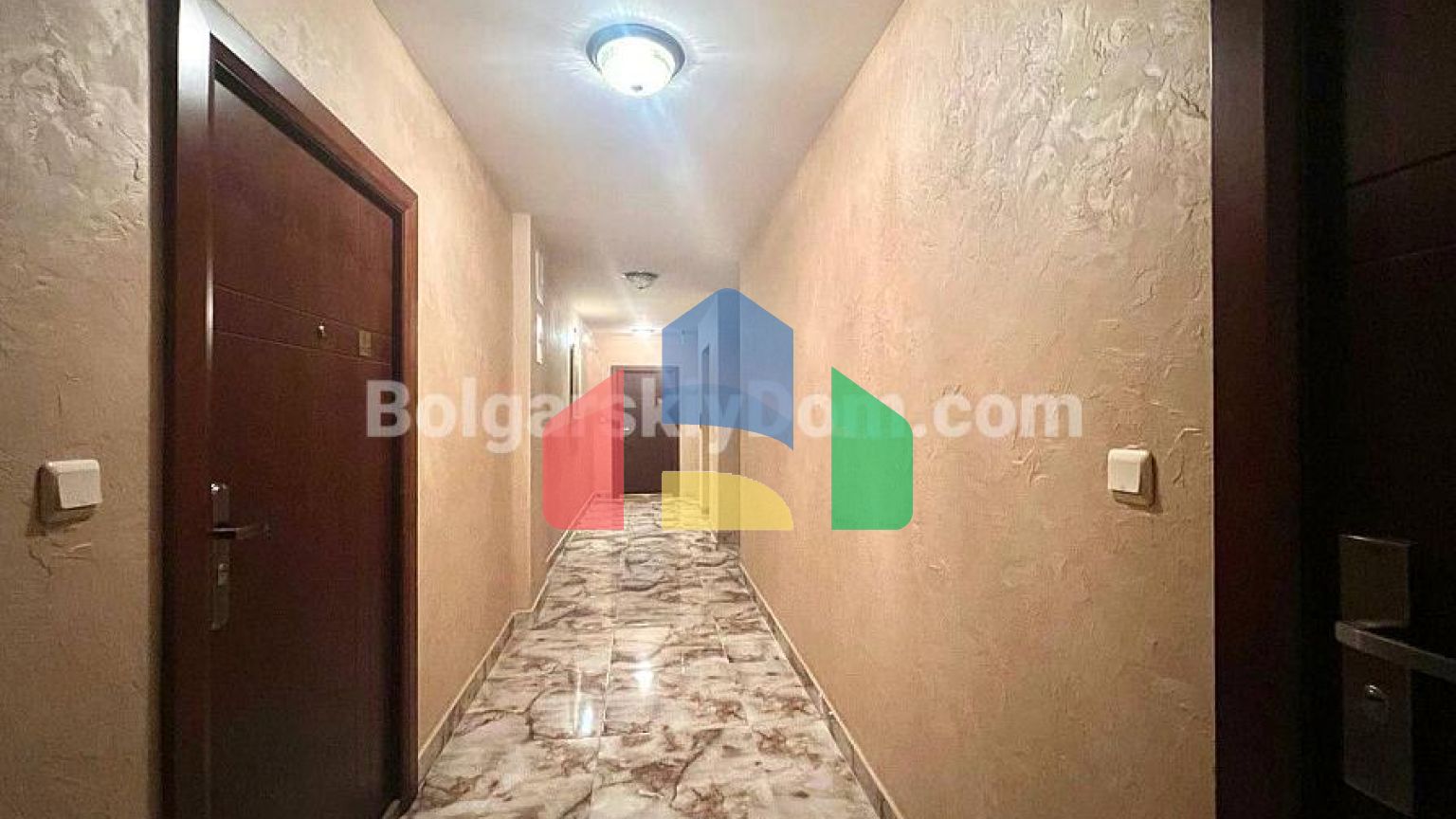 Двокімнатна квартира в Посейдон