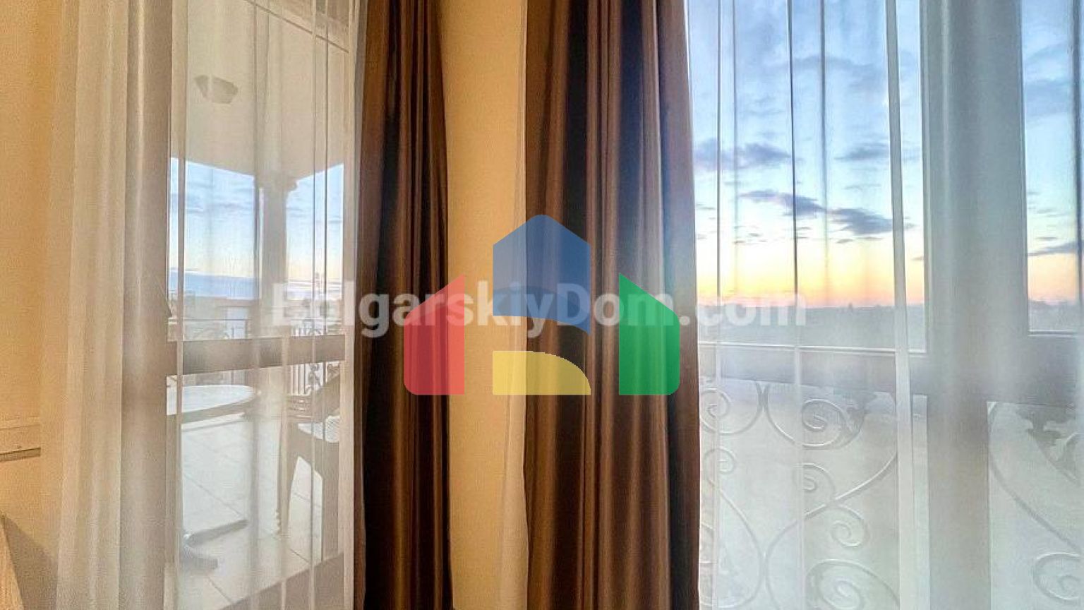 Двокімнатна квартира в Посейдон