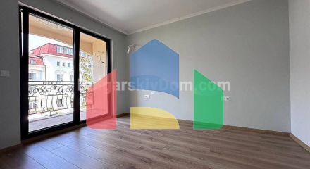 Three-room apartment in Valencia Lux