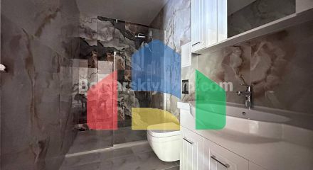 Three-room apartment in Valencia Lux