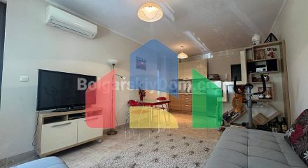 Двухкомнатная квартира в Эстебан