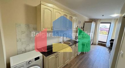 Квартира-студия в Валенсия Гарденс