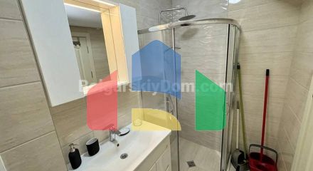 Квартира-студия в Валенсия Гарденс