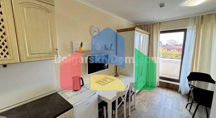 Квартира-студия в Валенсия Гарденс